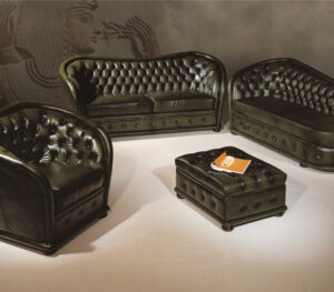 PARIS CHAISE CHESTERFIELD - Classic Chesterfield