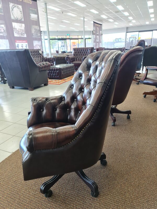PREMIER OFFICE CHAIR - Classic Chesterfield