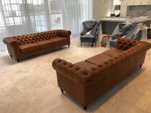 WATERLOO  CHESTERFIELD - Classic Chesterfield