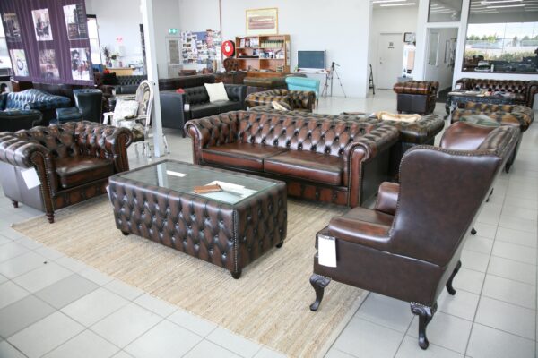 HAMPSHIRE CHESTERFIELD - Classic Chesterfield