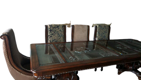 PRADO DINING TABLE - Classic Chesterfield